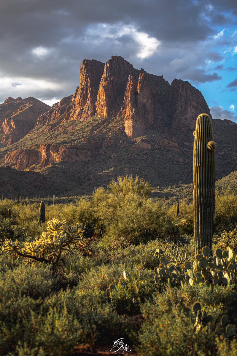 Superstition Mountains, AZ. A shot I’d been sitting in for a while. #arizona #landscapephotography #Canon #photography
