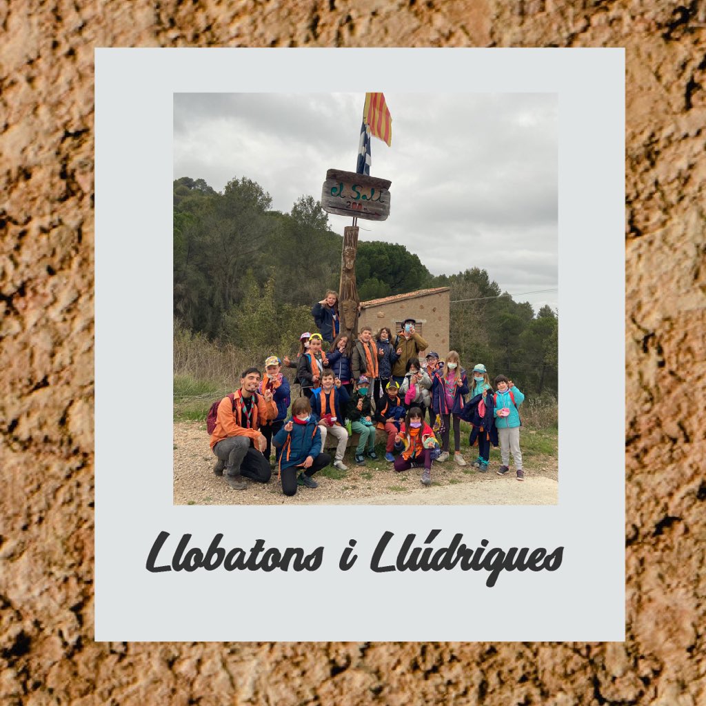 AEiGAV's tweet photo. Aquesta es l’unitat de Llobatons i Llúdrigues del curs 2021-2022 🧚🏼‍♀️🧡 https://t.co/1Wg37NE0iq
