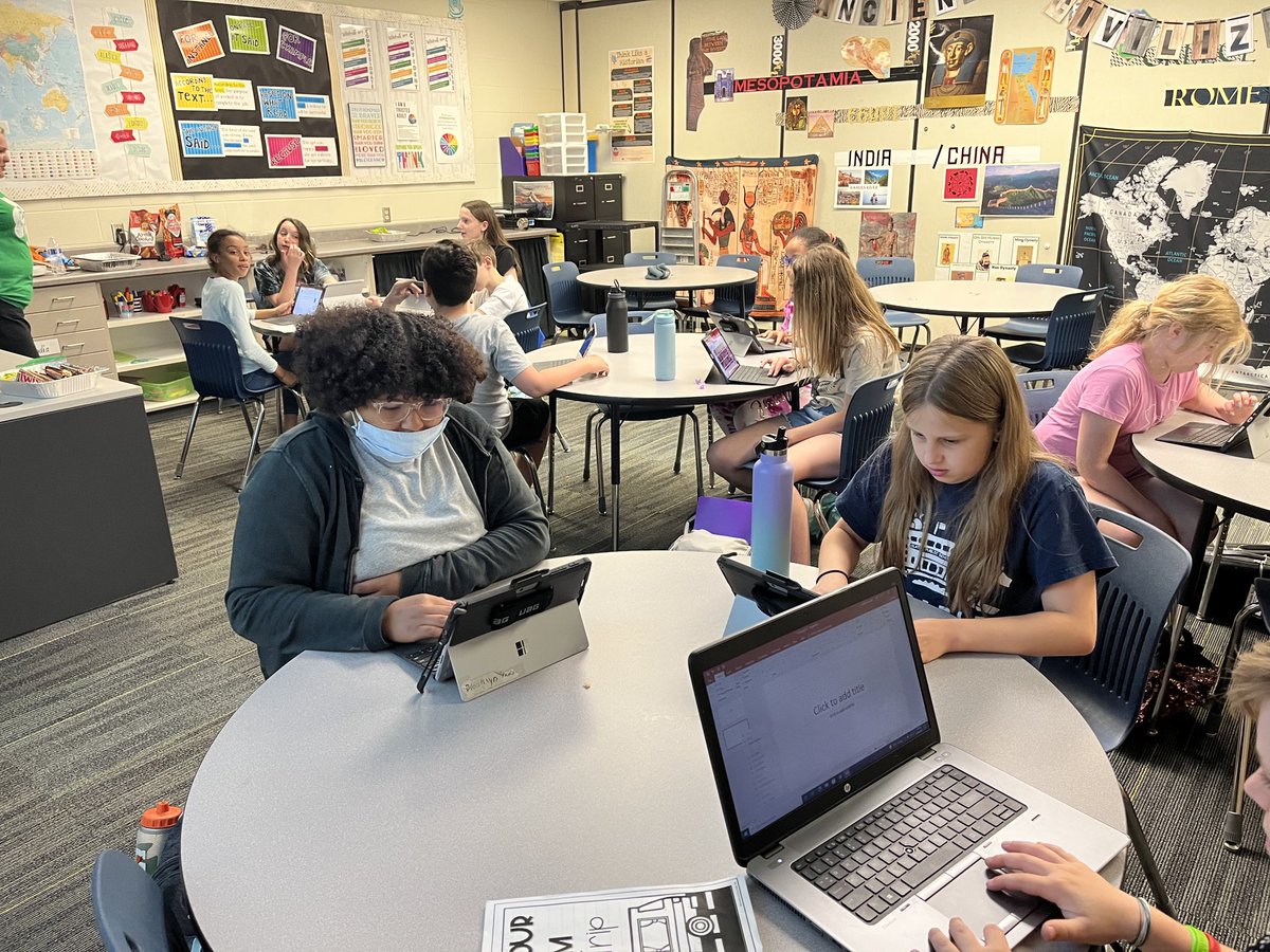 Mandy_Marye's tweet photo. Mrs. Olvera’s students are creating commercials promoting Ancient Rome. #cstfinishline ⁦@CSTWildcatsMS⁩ ⁦@kjolvera⁩ https://t.co/ac6cUCxhjC