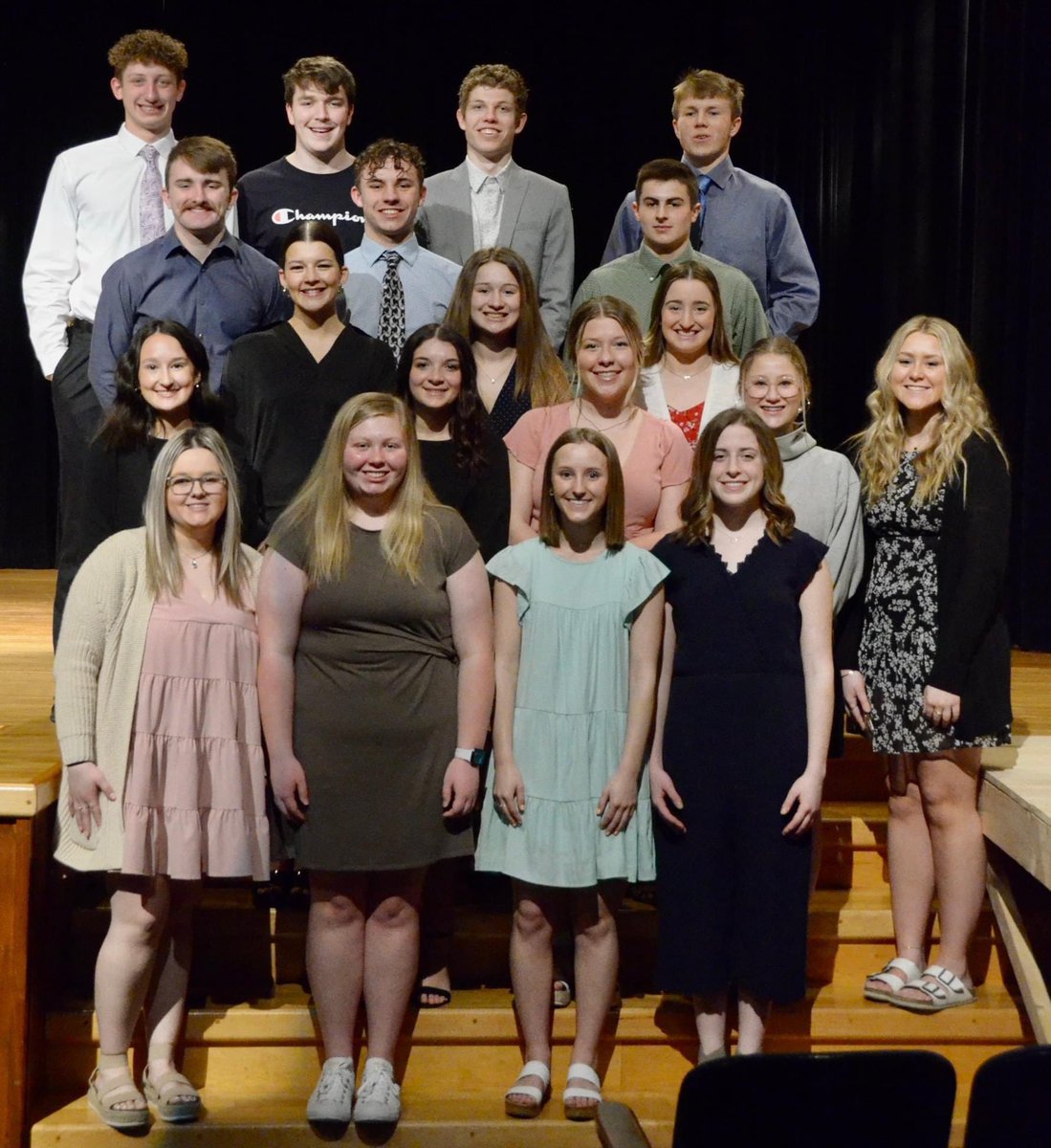 jkll1424's tweet photo. This senior NHS group continues to amaze me but doesn’t surprise me.   They have been through so much as a class but they never let anything stop them from being awesome. Last night they were rewarded for their hard work. They took home approximately $67000 for scholarships. https://t.co/IAQV0OCO2O