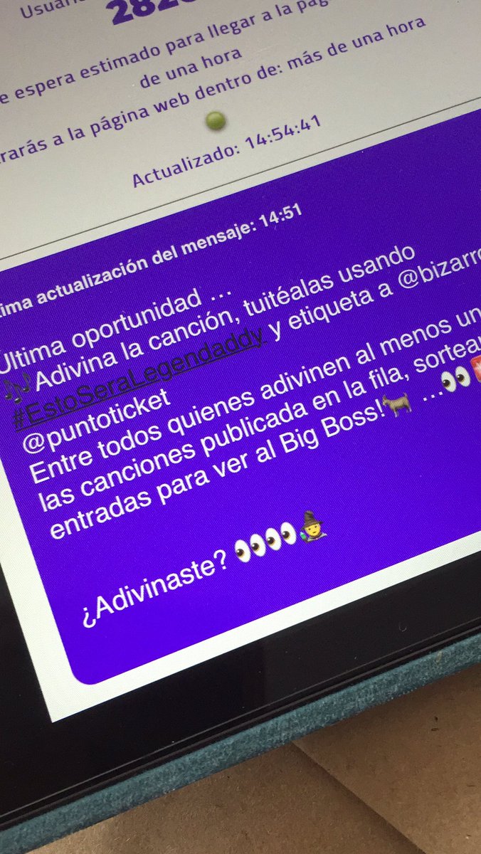 naydii_sofii's tweet photo. Mírame @bizarrolivecl  @puntoticket #EstoSeraLegendaddy https://t.co/d9ZbJ7EzSk