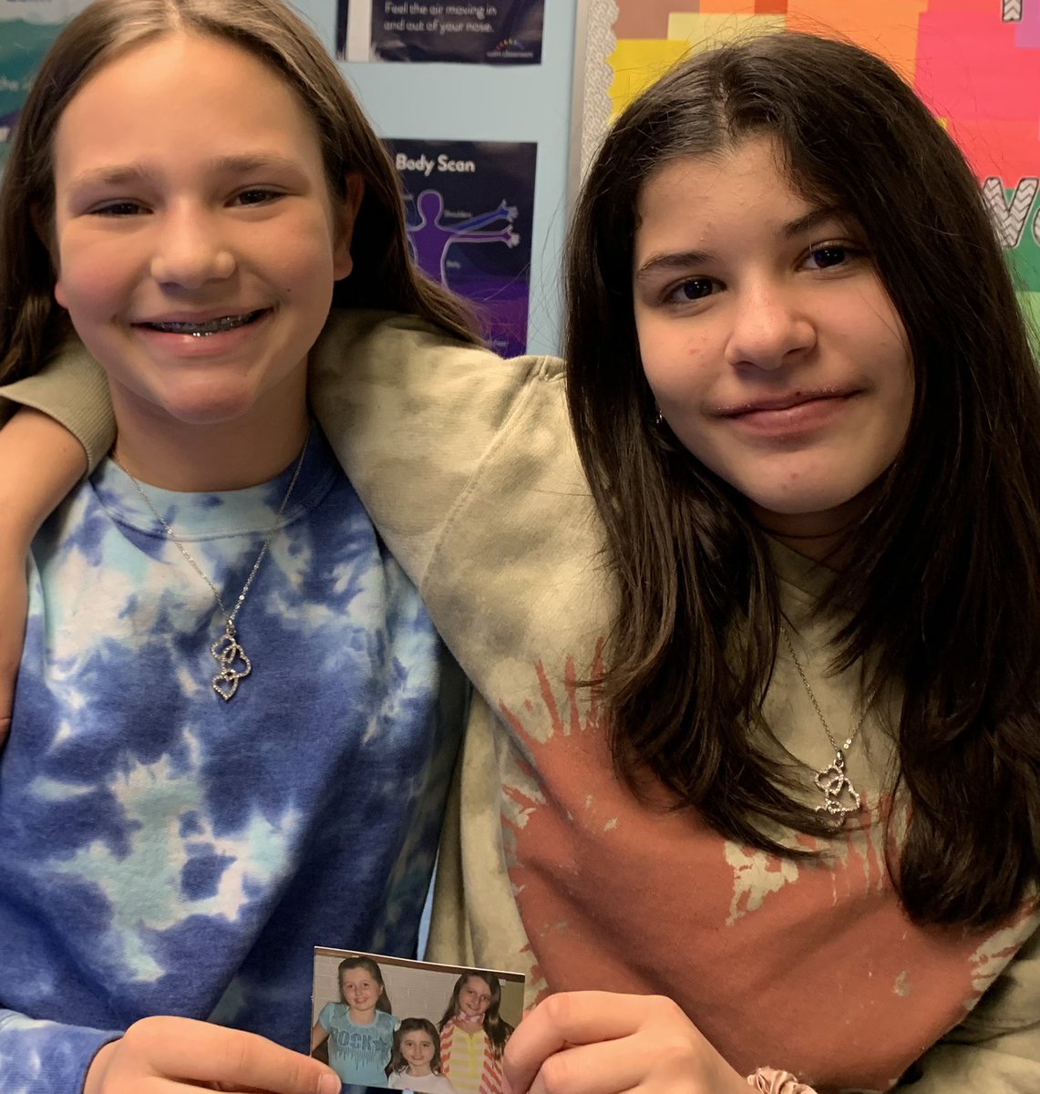 horcherjb's tweet photo. Thank you Hance Family Foundation for another great year of empowering our 6th grade girls with the Beautiful Me program!@OSchool4 @HanceFamilyFdn https://t.co/itcMWJ3fSO