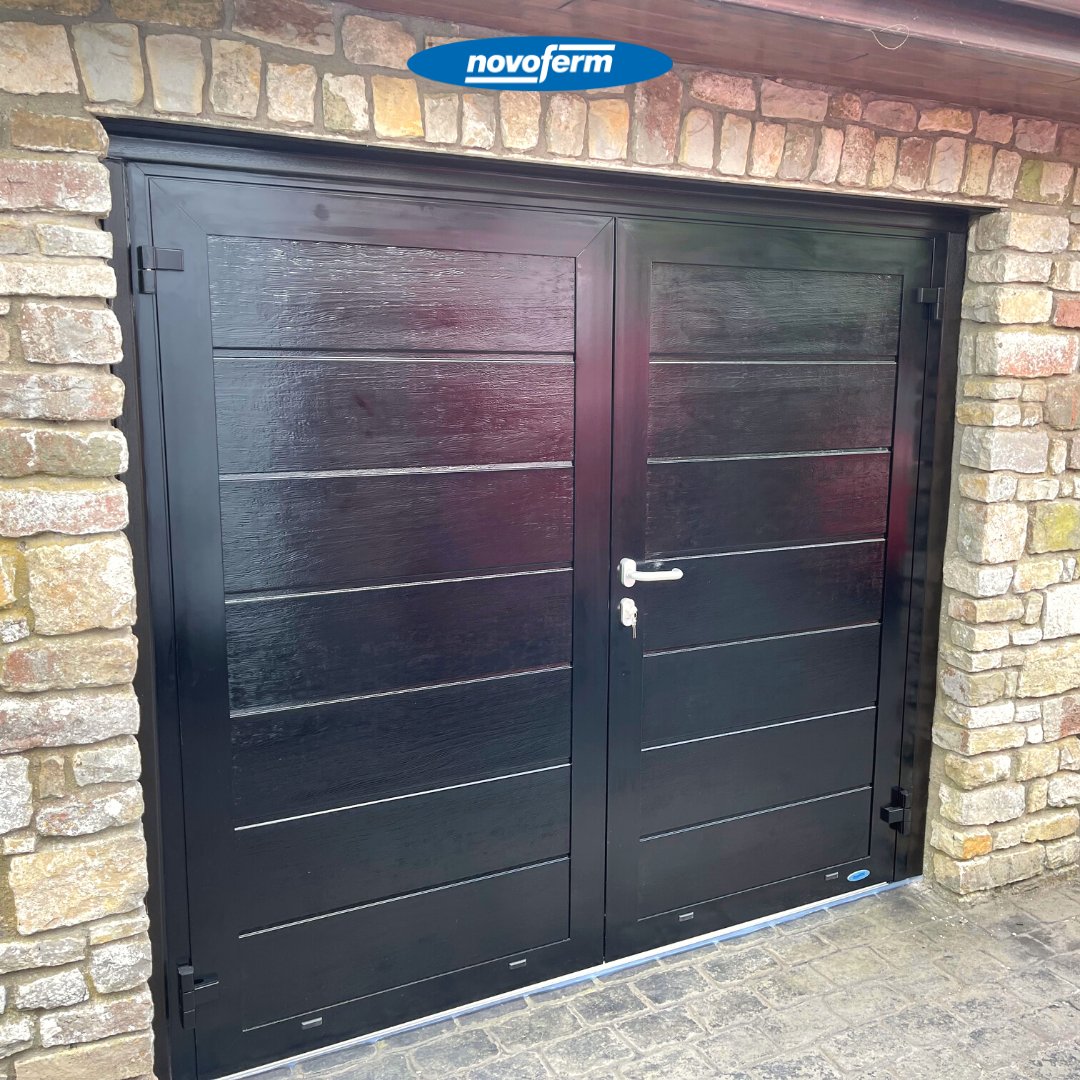 Why opt for one of our Duoport Side Hinged doors?

- Opening width and height measuring between 1450 by 1900mm to 2500 by 2500mm with symmetric division.
- Heat insulation is ensured by the 45mm rigid PUR foam core

📞0158377210

#Novoferm #GarageDoors #Garage #SideHinged
