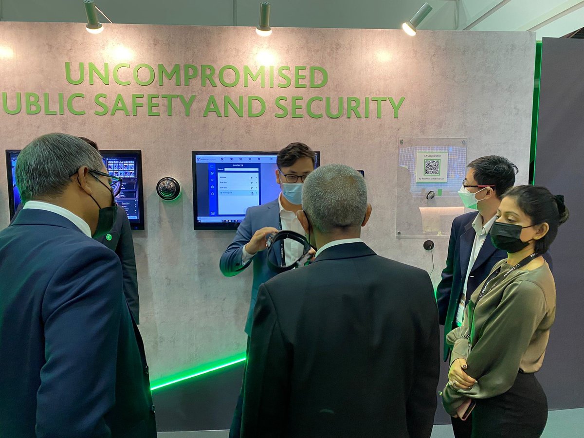 Librestream's tweet image. We are attending @milipolasiapac 2022, the largest homeland security event in the region, this week with our partners, @realwearinc and @StarHub! Come meet our team and learn how Onsight can help improve business outcomes. 

#augmentedreality #digitaltransformation #Librestream.