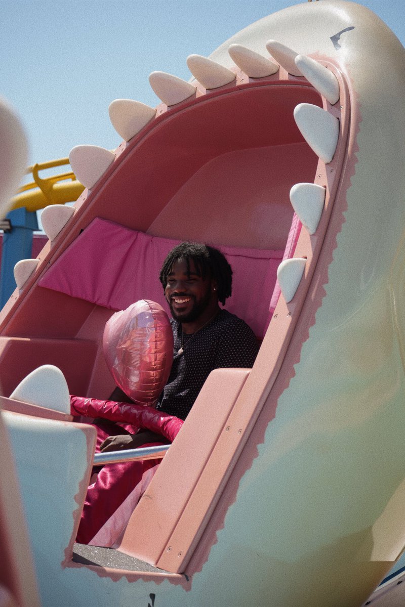 CSUNVOVE's tweet photo. Minerva Music Video comes out tomorrow, stay tuned 🎢🎡 @nishwakie 

#nishwakie #aoty #csun #csunvove #csunmusic #music #newmusic #ep #minerva #musicvideo #recordlabel https://t.co/OivRwBqLJn