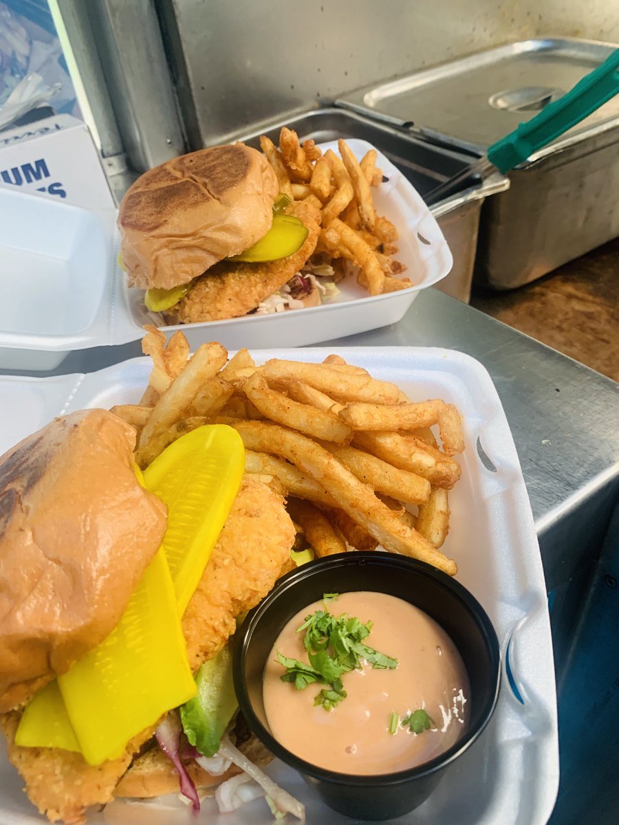 New crispy chicken sandwich 🤠✌️