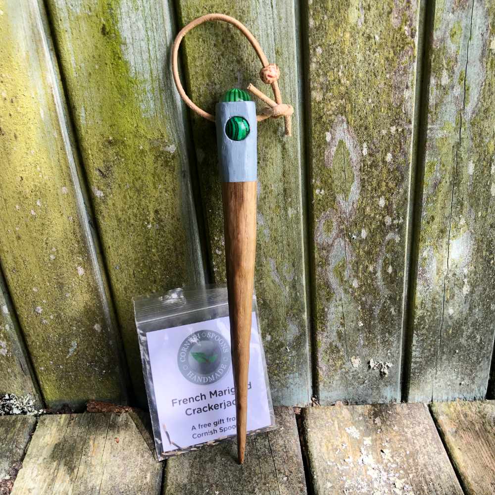 cornishspoons's tweet photo. Fancy a spell in the garden? Make the most of it with a hand carved oak, lucite and malachite garden wand dibber. https://t.co/QGLyKrZ7Pt
 #gardening #wand #Folksy #cornishspoons https://t.co/qB4vNh4ZOE