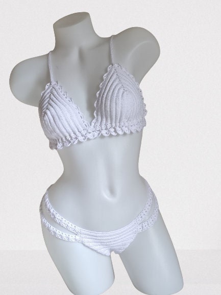 GerovaIvanka's tweet photo. Sono felice di condividere l'ultimo arrivato nel mio negozio #etsy: Bikini mare, Costume da bagno sposa, Abito da bagno da sposa,Crochet mare, Moda estate, Bikini crochet, Realizzati in coton strech, Foderati https://t.co/tL9MyYEiB9 #bianco #festaperladdioalnubilato #m https://t.co/WorLT4GMgi