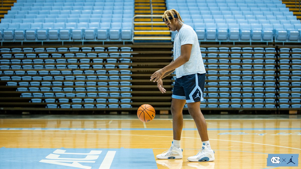 Carolina Basketball tweet media