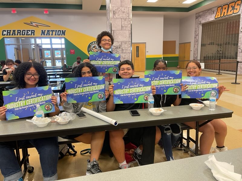 OsceolaCTE's tweet photo. Yesterday, Liberty High School held their end of year CTE celebration. Beating their school record, over FOUR HUNDRED industry certifications were earned this year! It was great to recognize #CTErriffic students for their hard work.
#skillupOsceola #SDOCGoodtoGreat #cteosceola https://t.co/tKqrumBKdo