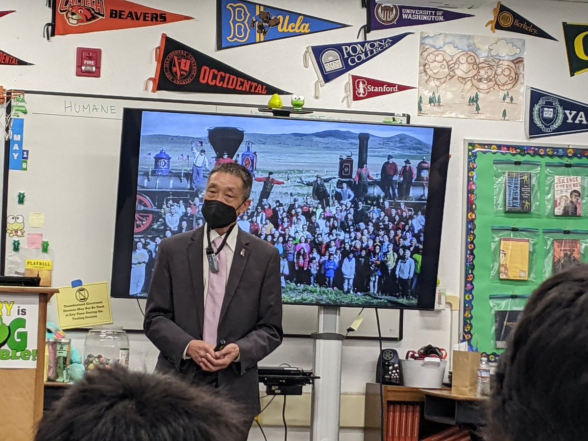 Jessica Green (@grandxperiment) on Twitter photo Thank you <a href="/SifuFentonFong/">Fenton Fong Eng</a> for sharing your family's immigration story with <a href="/HistoryFrog/">Karalee Wong Nakatsuka 🐸 @historyfrog.bsky.social</a> 8th graders <a href="/FirstAveMS/">First Ave Spartans</a>. You brought history to life! Thank you <a href="/SifuFentonFong/">Fenton Fong Eng</a> for sharing your family's immigration story with <a href="/HistoryFrog/">Karalee Wong Nakatsuka 🐸 @historyfrog.bsky.social</a> 8th graders <a href="/FirstAveMS/">First Ave Spartans</a>. You brought history to life!