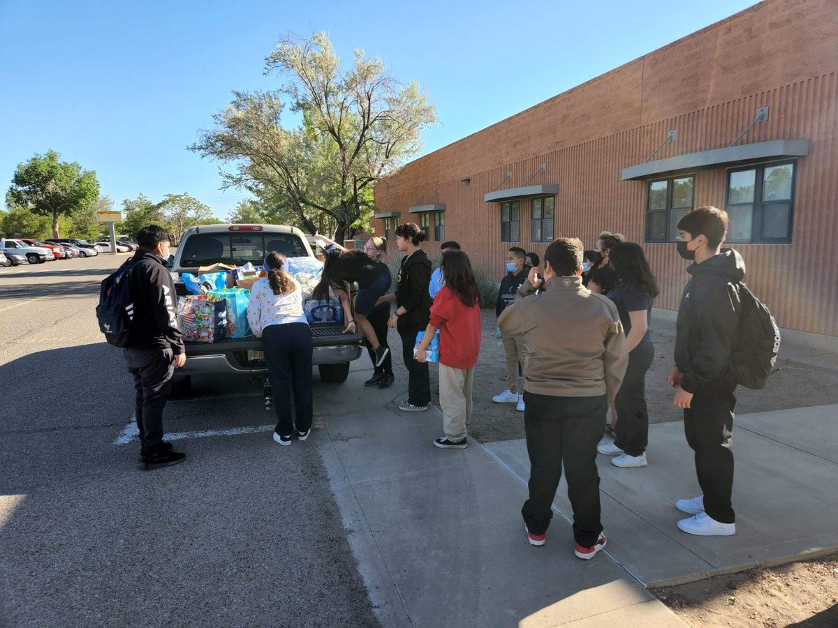 Harrison MS collected donations to aid with NM Fires! <a href="/SalazarAPSz2/">APSSalazar</a> <a href="/AlbuquerquePub1/">Albuquerque Public Schools</a>