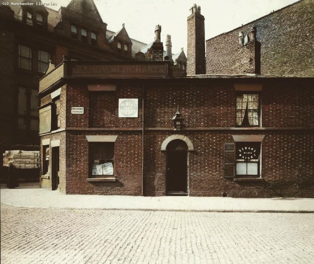 𝐌𝐚𝐧𝐜𝐏𝐢𝐜𝐭𝐮𝐫𝐞𝐬 tweet media