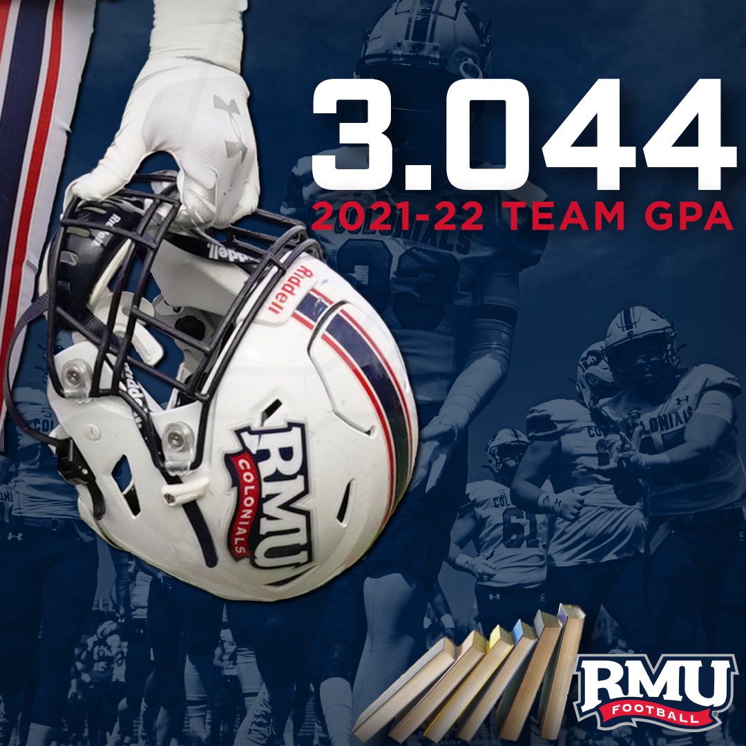 RMU_Football's tweet photo. Working on and off the field‼️

Congrats to our guys on a strong year in the classroom 🔴⚪️🔵

#BetterMen | 🔵📚🔴 | #RMUCulture https://t.co/wWnLaP4FEc