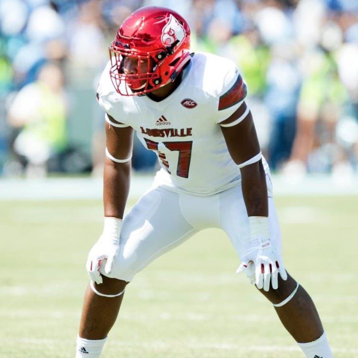 ashton_woods7's tweet photo. Thankful to my coaches and teammates for helping me earn and offer from @LouisvilleFB 
@CoachDNic @WaltonRecruits @Mansell247 @ChadSimmons_ https://t.co/uZ1JFVEsRy