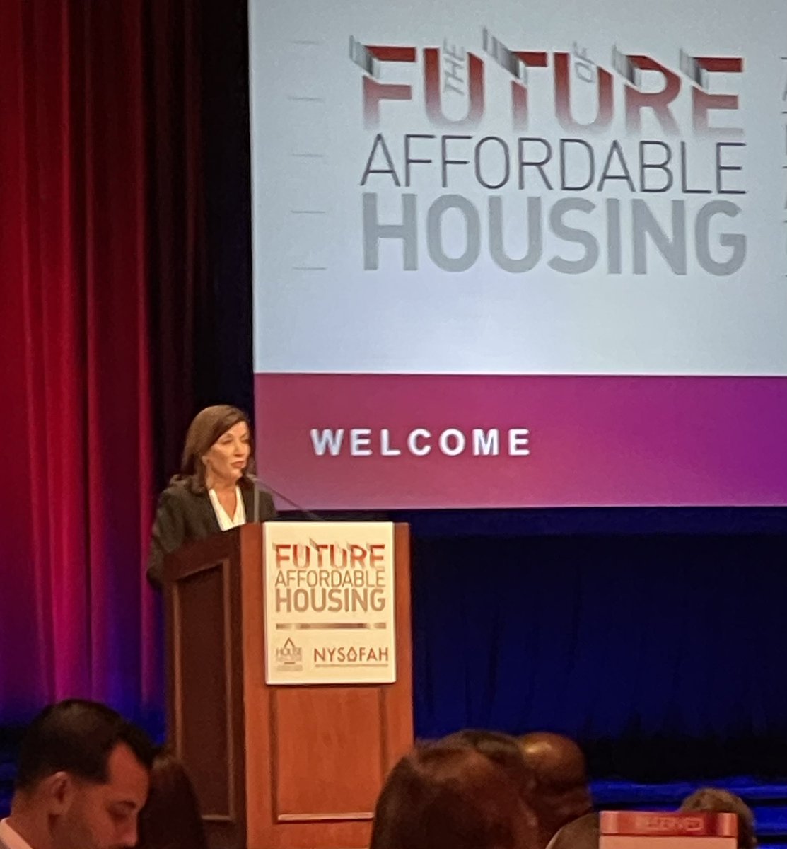 Sunrun's tweet photo. Thank you @govkathyhochul and @NYCMayor for your commitment to affordable housing, demonstrated at the @NYSAFAH conference today. @Sunrun Multifamily is committed to bringing the benefits of solar and battery storage to help build a bright future for all New Yorkers.
#solarforall https://t.co/gILEqrzxMJ