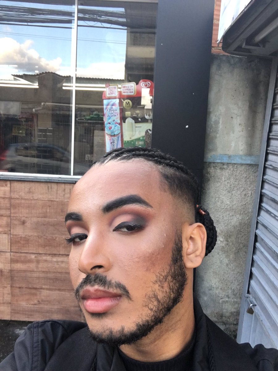 xxvicentee's tweet photo. De volta aos palcos 🦅💜 https://t.co/RWFCENoEpk