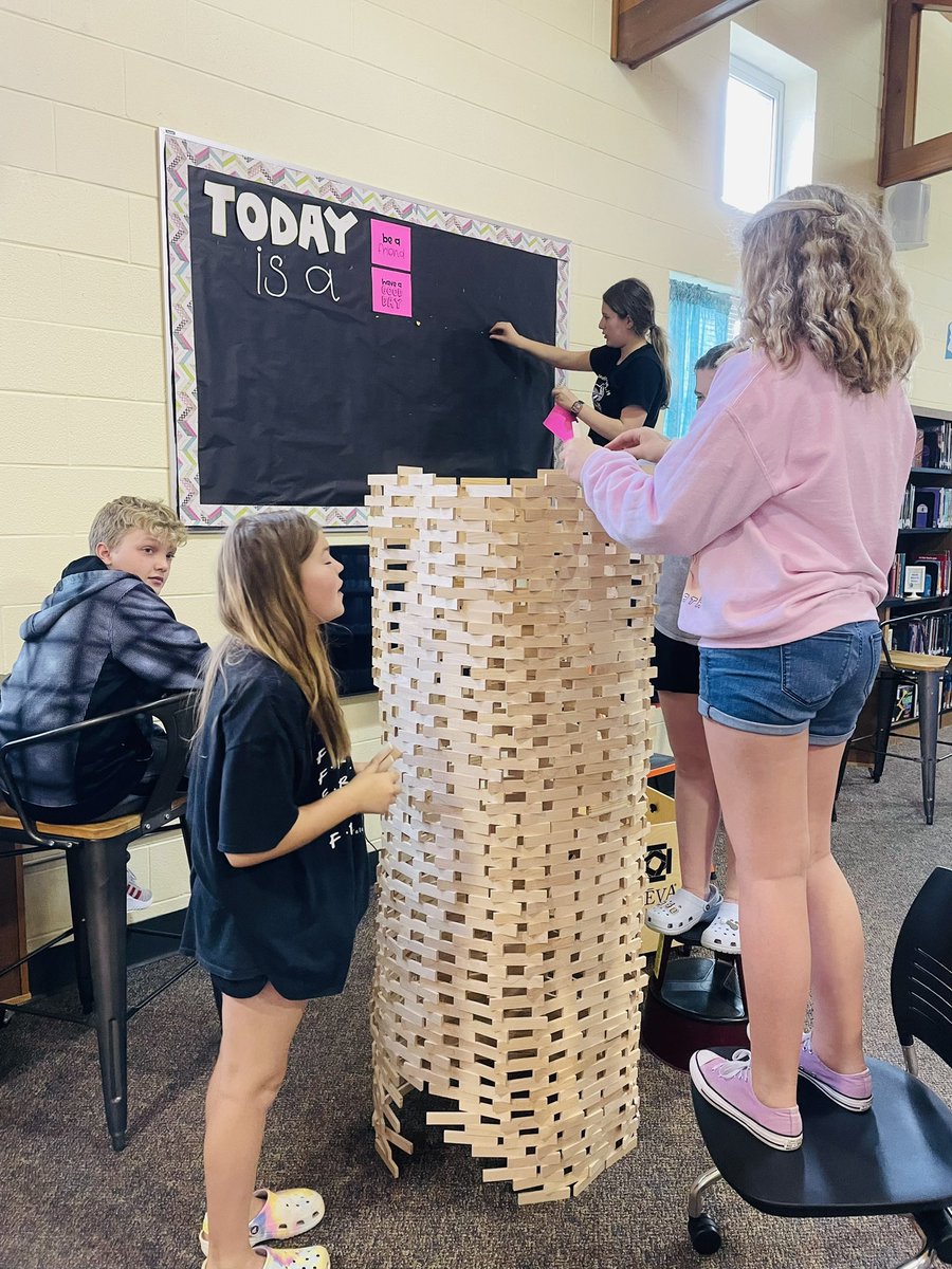 More tower building synergy! Great teamwork guys! #kevaplanks <a href="/willardschools/">Willard Schools</a> <a href="/WISWillard/">Willard Intermediate - North</a>