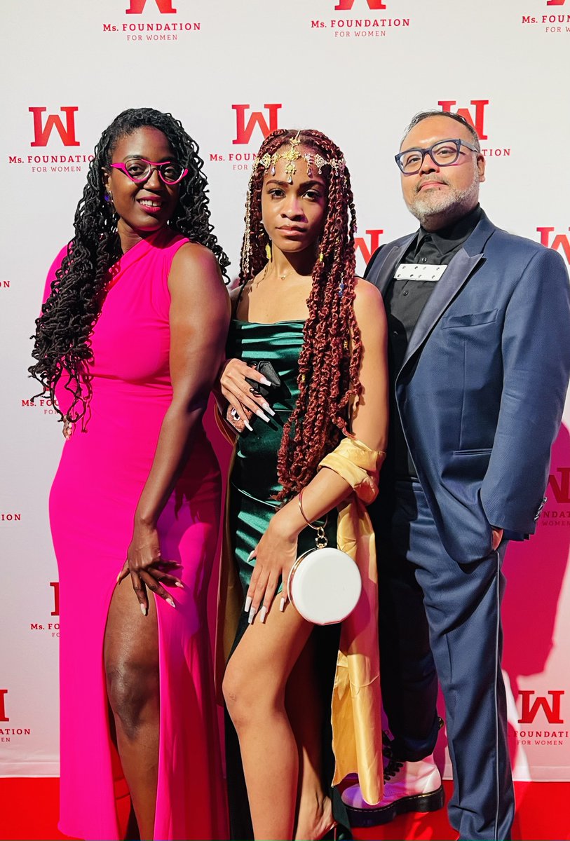 ChicagoFreedomSchool tweet media