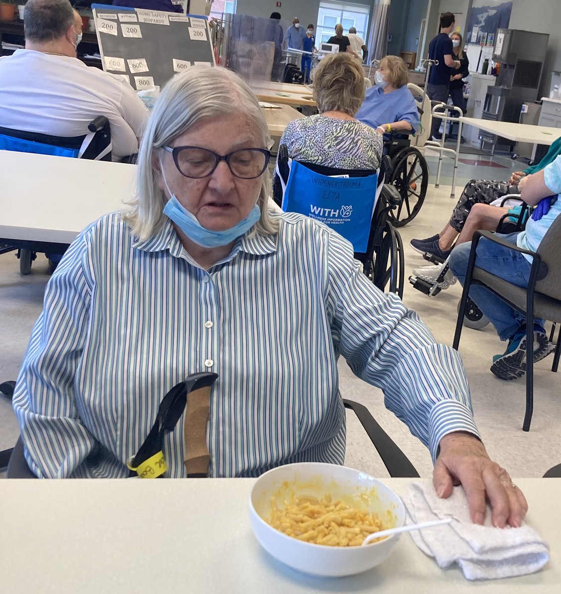 AM_Baxter's tweet photo. Sadie Baxter putting some hard physical therapy work at UVA Encompass Health Rehab Hospital today. Cooking, dishwasher, transfers, steps and a car simulator all in the green! Still waiting on results from the flight simulator… #rehab #strokeisnojoke #thumbsup https://t.co/t35RJpP0Xx