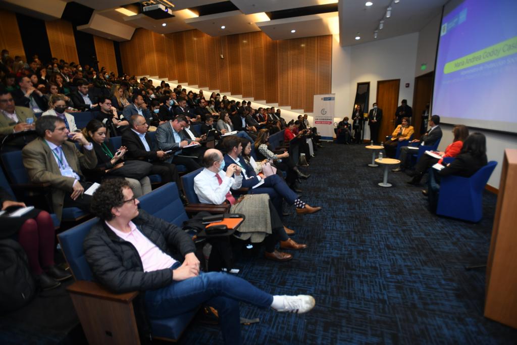 CarmenLigiaV's tweet photo. En el foro académico #UnGobiernoMásDigital, junto con la @MinTransporteCo @orozco_angela, el viceministro de Transporte @paboncamilo y la viceministra de Protección Social @GodoyMariaA_, destacamos los avances de estas entidades en materia de Transformación Digital del Estado. https://t.co/AJiVOtP4Fs