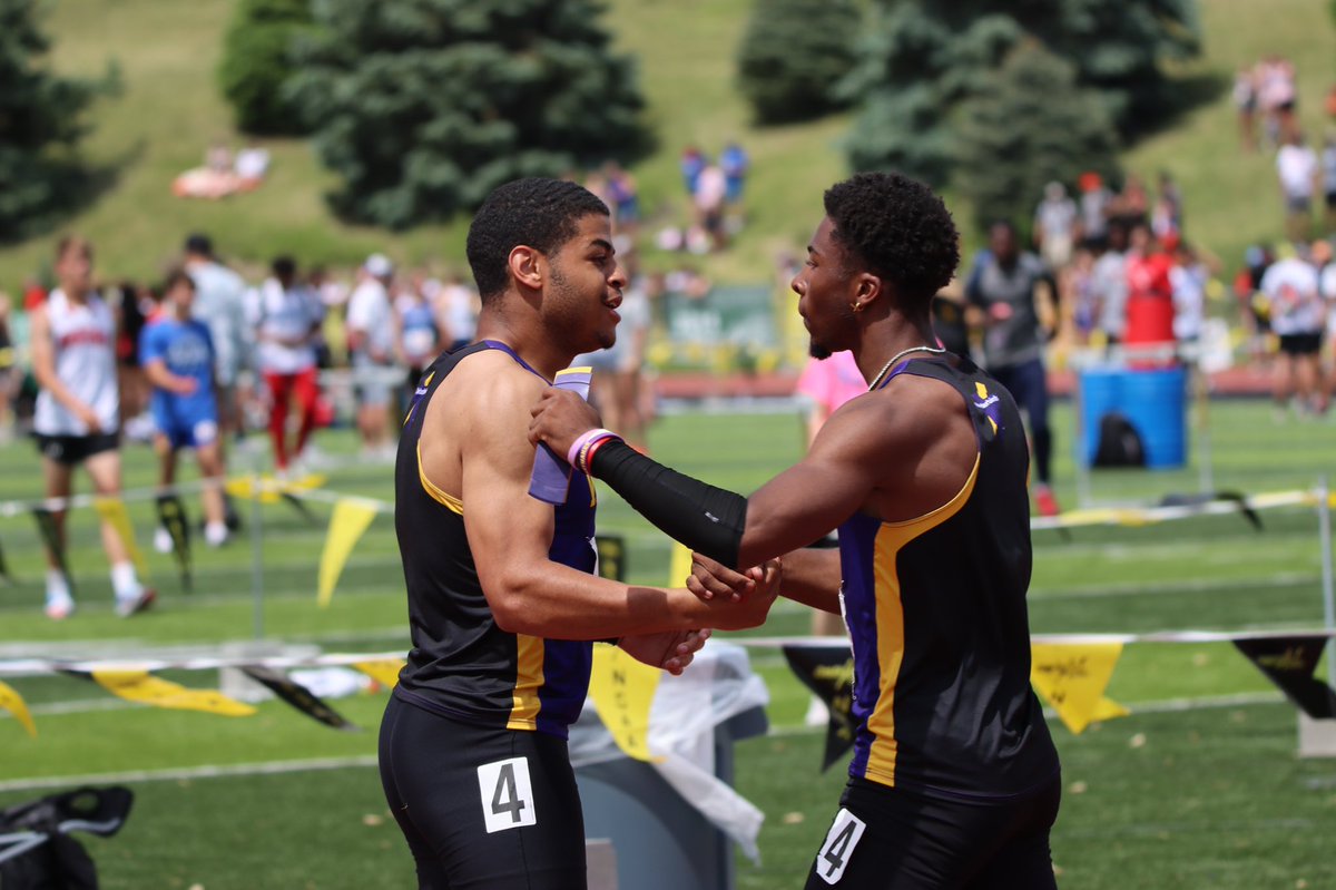 Bellevue West’s 4x100 time of 41.69 is the #2 time in State history!