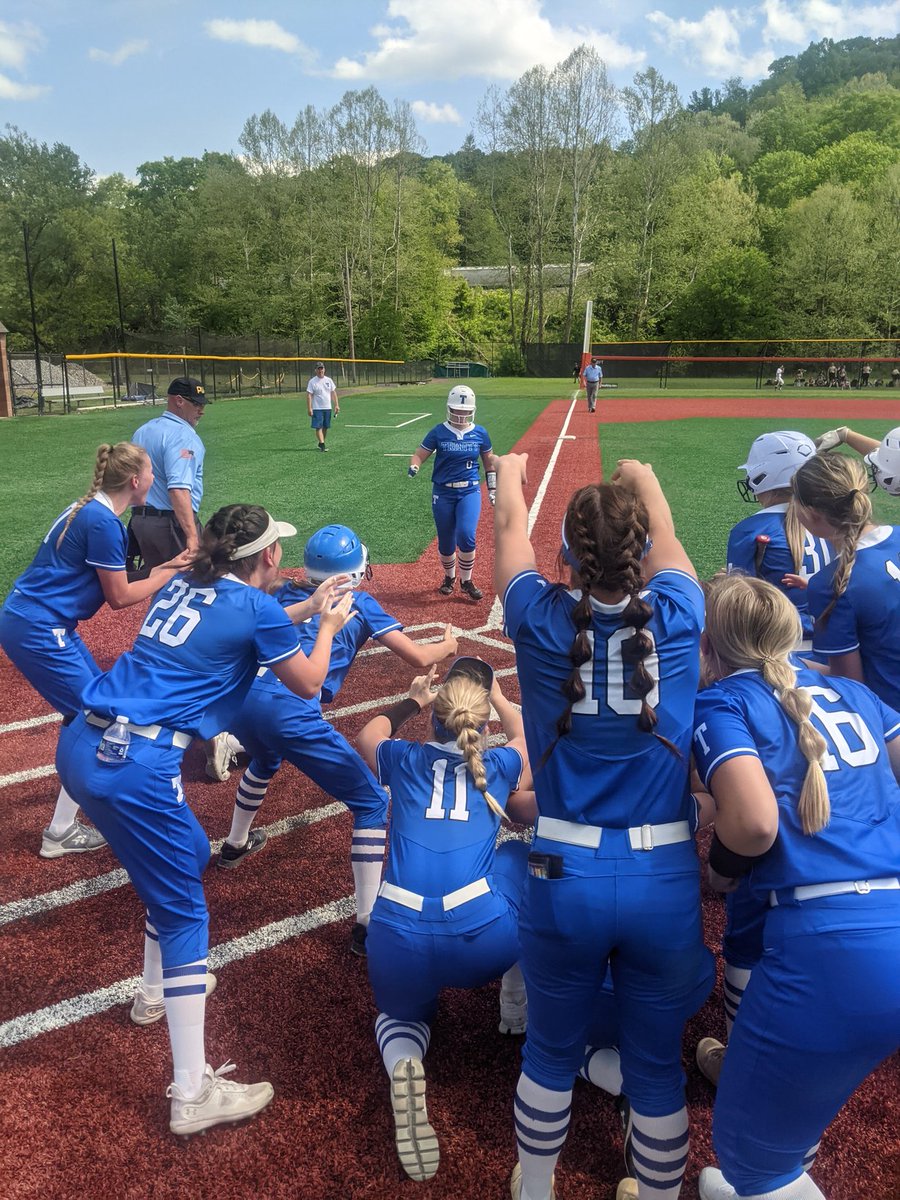 Hillers score one on a solo shot by Rager

After 3 complete
CV-4
Trinity-4