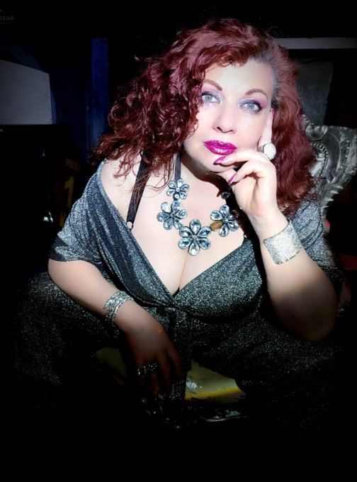 Sapete a chi sto pensando? ❤️❤️❤️❤️❤️❤️❤️❤️❤️❤️❤️❤️❤️❤️ Ma naturalmente a voi 😜  https://t.co/wTXZjUBJG2  #model<a href="/tag/model"class="tags"><span>#model</span></a><a href="/tag/actress"class="tags"><span>#actress</span></a><a href="/tag/film"class="tags"><span>#film</span></a><a href="/tag/think"class="tags"><span>#think</span></a><a href="/tag/artist"class="tags"><span>#artist</span></a><a href="/tag/silver"class="tags"><span>#silver</span></a><a href="/tag/pensar"class="tags"><span>#pensar</span></a>