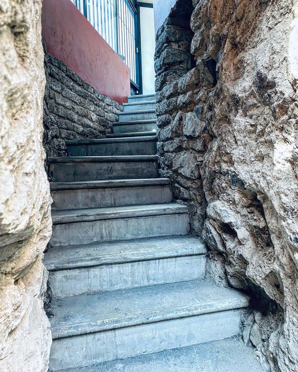 GomezOliden's tweet photo. Amo sin duda mi trabajo. 👷🏽♀️❤️. Hoy realizamos la verificación y revisión de esta obra majestuosa “El Puente de las Damas” en el municipio de Gdl #Gdl #PerlaTapatia #arquitecture #civillife #ingeniera #patrimonio https://t.co/cAM1D8xt1K