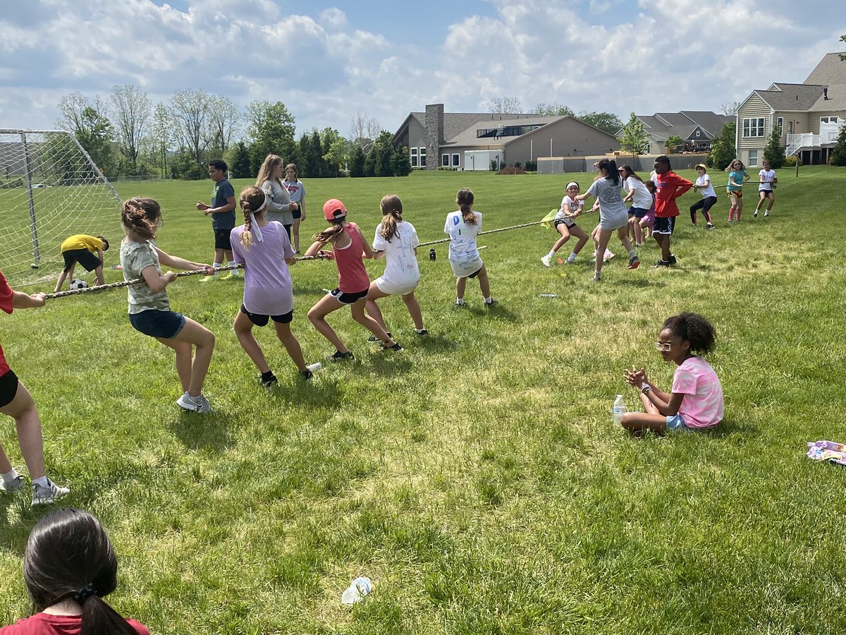 MrsReinhard5th's tweet photo. Awesome field day today! https://t.co/4sG9f9N2jg