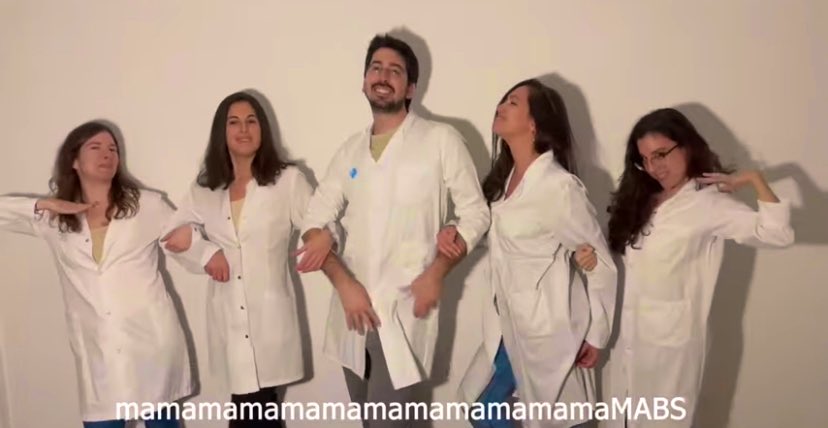 A ver cómo lo digo. Es que no puedo dejar de reirme. Me encanta la gente así 👏🏻🙇🏻‍♀️🔝 
youtu.be/9FXGEw7fo9E
<a href="/drug__queens/">Drug Queens</a>