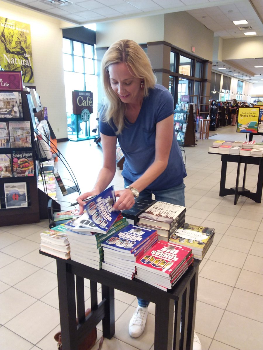 BNBradley_Fair's tweet photo. Need something to do this summer? How about 100 things to do in Wichita before you die? We have author signed copies in stock now! #wichita #summer #adventures @onedelightfullife #100thingswichita #ictreads #barnesandnoble @bradleyfairwichita #authorsignedcopy https://t.co/eyogqw91h7