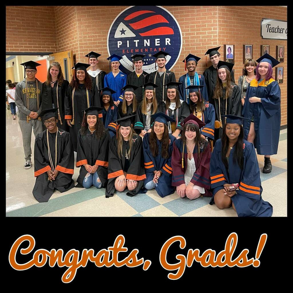 patriotsccsd's tweet photo. We LOVED having our former Patriots who are graduating this year visit!  They are ready to conquer the world - and have such bright futures ahead. 

We are so incredibly proud of each of our grads!  #pitnerpride #pitnerfun https://t.co/qwvz0Uxxwg