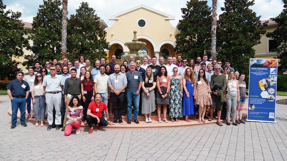 ff_pena's tweet photo. Great experience at #EVAN2022! Strengthening collaboration with statisticians, hydrologist and civil engineers to incorporate multivariate statistical analysis (copulas) into #compound #flooding models 🌊. Thank you for the opportunity @TWahl1981 @CoRELabUCF https://t.co/jN6l8cregC