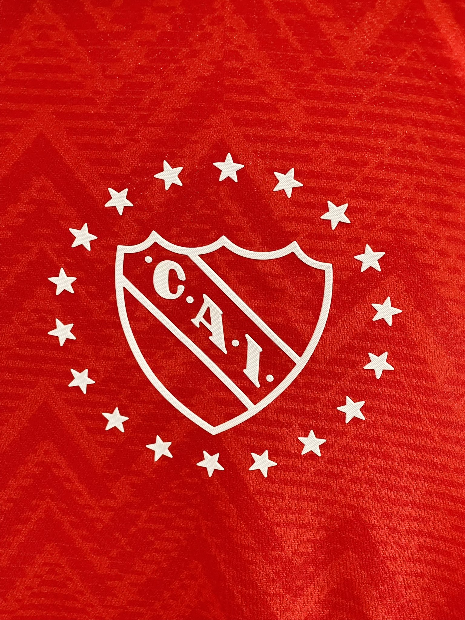 AHORA JUGAS VOS! Asociate al Rey de Copas · INDEPENDIENTE