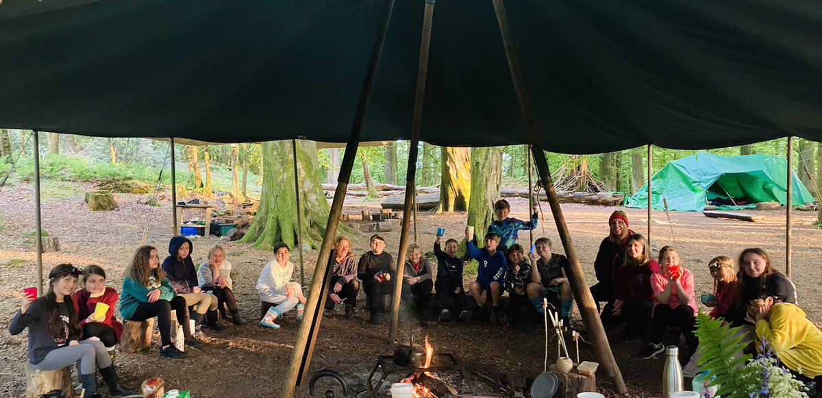 Home for the night ⛺️ 🌲 #teamcuthberts #windermere <a href="/Wood_matters/">Woodmatters</a> #residential