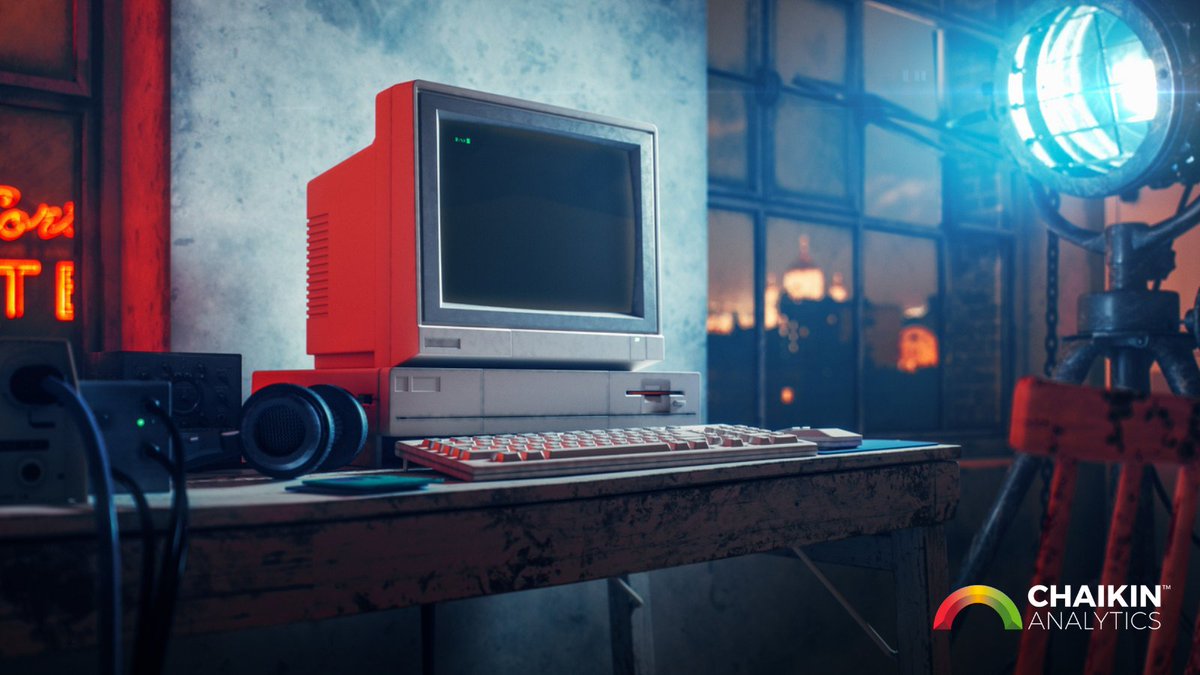 chaikinanalytic's tweet photo. The #dotcomboom began in 1995. At the time, the Nasdaq Composite Index was around 750. And the tech-heavy index soared to more than 5,000 by March 2000. That’s a 6x gain in roughly five years. Some dot-com companies did even better than that. Learn more ➡️ https://t.co/CKRn6BjpRD https://t.co/gYvKbzZ9wR