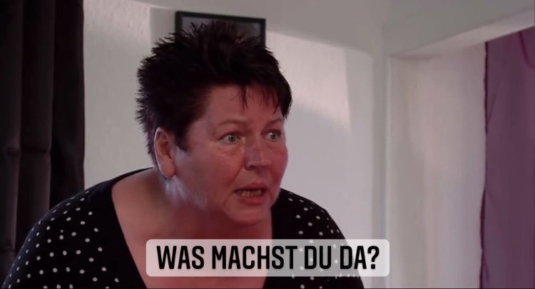 iamkim98's tweet photo. Immer wenn diese VoiceOvers von Leni kommen #gntm https://t.co/1yVHT8Ovx3