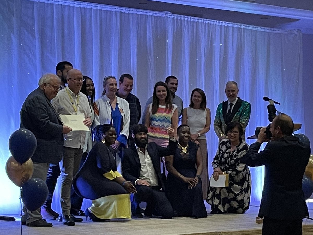 Great to see the work of the homeless project recognised at tonight’s “One Bromley” awards celebration and our Oxleas contingent up on stage as winners <a href="/OxleasNHS/">Oxleas NHS</a> <a href="/abimfadipe/">Abimbola Fadipe</a>