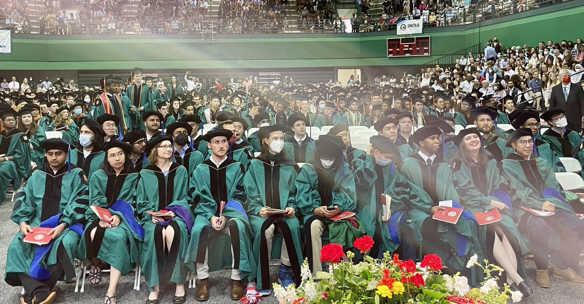 setton_lab's tweet image. Best part of commencement for @WashUBME ? We are first in the alphabet and graduates get front row seating! Congrats all @WashUengineers in #WashU22 !