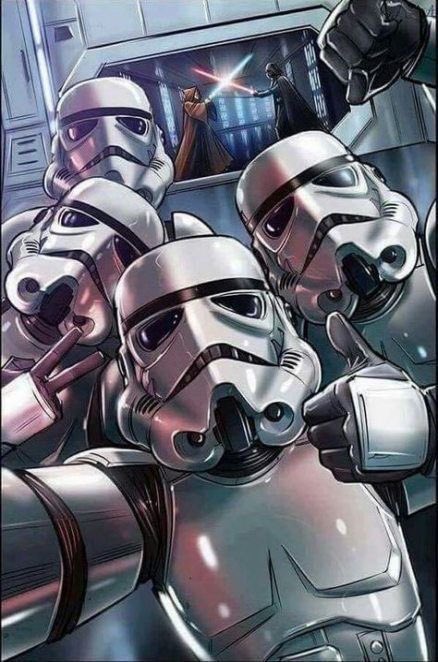 geekzmotech's tweet photo. Say cheese!!! #FridayBeLike #StarWars #StarWarsMonth https://t.co/vVNjgwVV0Y