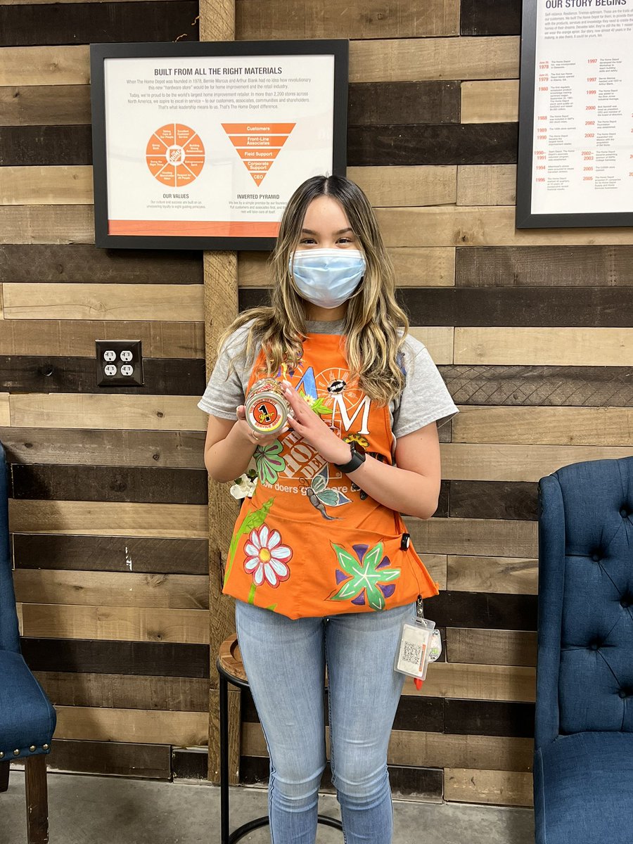 Congratulations Sam on your 1 year anniversary! Thank you for your dedication! 🎊 <a href="/DianaSundermann/">Diana Sundermann</a> @OscarM_8523 <a href="/Dalton8523/">Dalton8523</a>