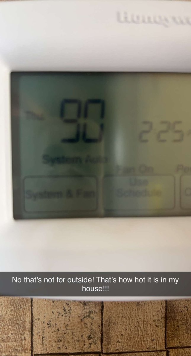 AnissaMaeTV's tweet photo. Excuse me while I go melt to death #BrokenAC #TexasSummer https://t.co/w9R5UznOQ3