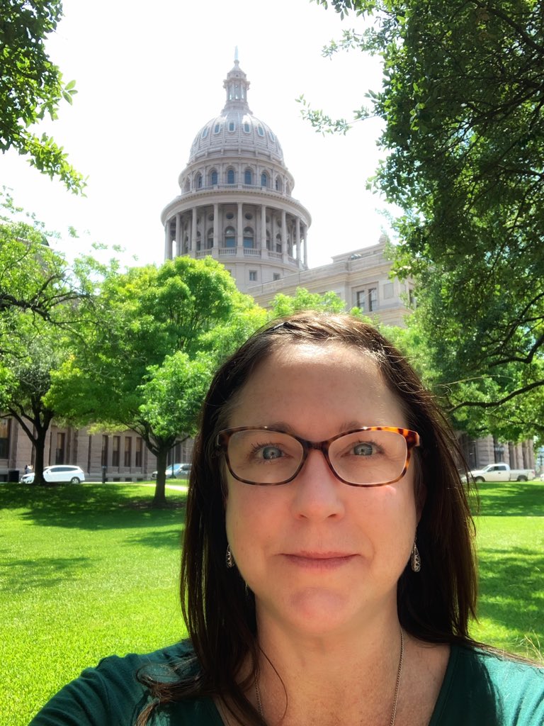 josettesaxton's tweet photo. Every day is good day to advocate for children’s mental health services, but today is certainly a beautiful one to be back at the Texas Capitol. ☀️🌳💪 @putkids1st https://t.co/WlOiJBUEih