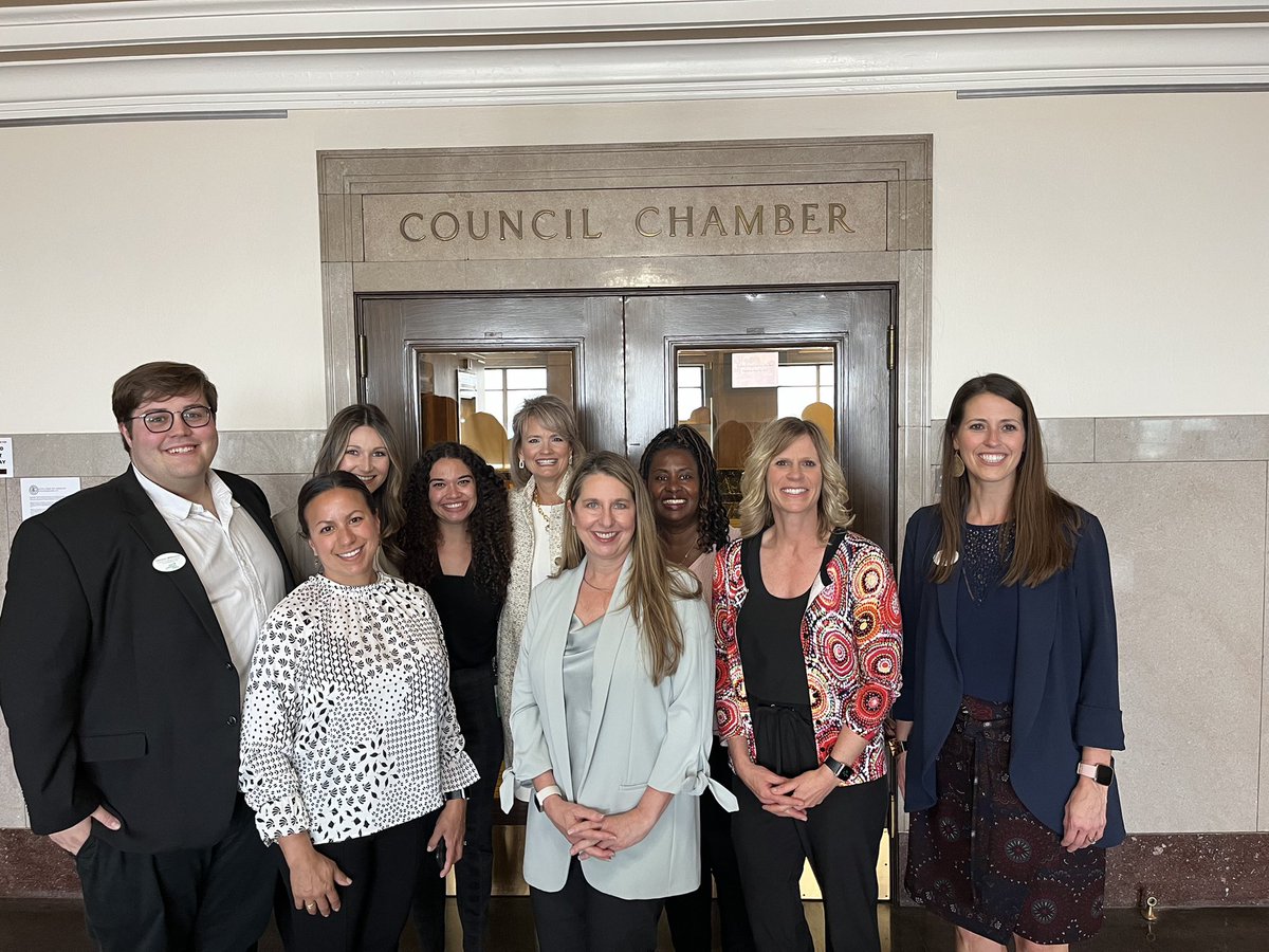 AndreaBough's tweet photo. It was an honor to recognize The Children’s Place @tcpkc at Council. They excel at their mission to promote positive mental health and development outcomes thru prevention, treatment and family support for young children who have experienced abuse, neglect and trauma. https://t.co/s48pgGIdhe