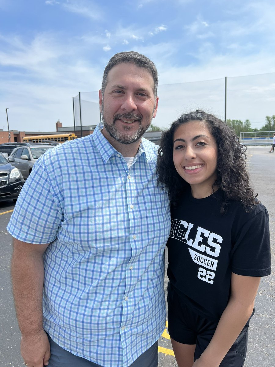 Good luck seniors!  You will be missed here!  It was a pleasure to have coached/taught you! <a href="/EaglesAthletics/">Sandburg Athletics</a> <a href="/CSEaglesFoto/">Nick Fotopoulos</a> <a href="/SandburgHS/">Carl Sandburg H.S.</a> <a href="/CSEaglesHoops/">🦅 Carl Sandburg Girls Basketball 🦅</a> <a href="/MrBickham7/">Michael Bickham</a>