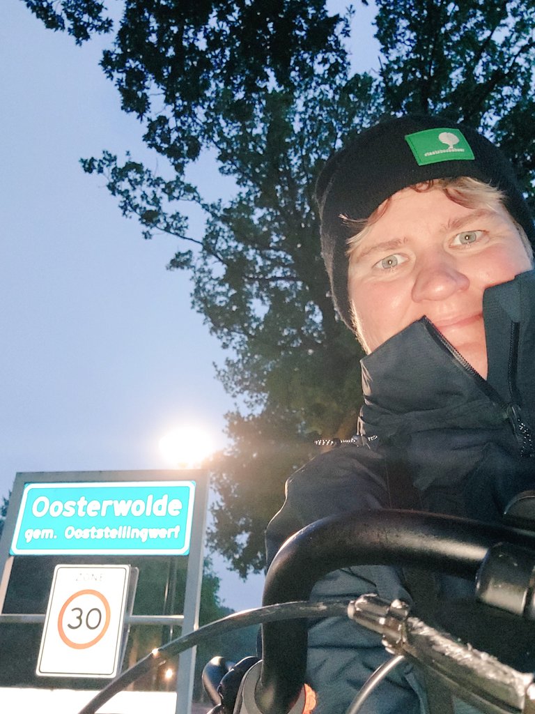 reservebosw8er's tweet photo. Een latertje, maar hier is mijn #selfiets Luuk :) @FNJWD #eenfietsmaakthetverschil π²πΊπ¬ #fietsennaarjewerkdag https://t.co/onnnB6ayiX
