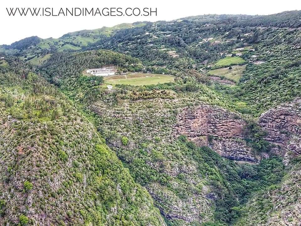 ST HELENA NEWS & TRAVEL tweet media