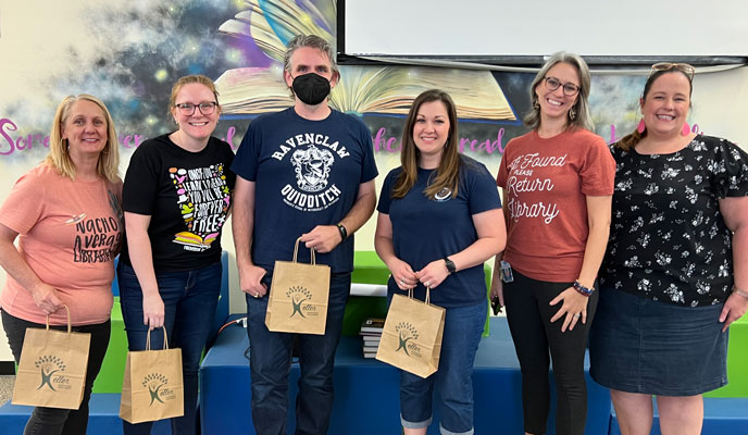 Keller ISD is proud to announce the 12 selected teachers to participate in the District's second year of leading a National Board of Professional Teaching Standards Certification Cohort. #CelebrateKISD 

kellerisd.net/site/default.a…