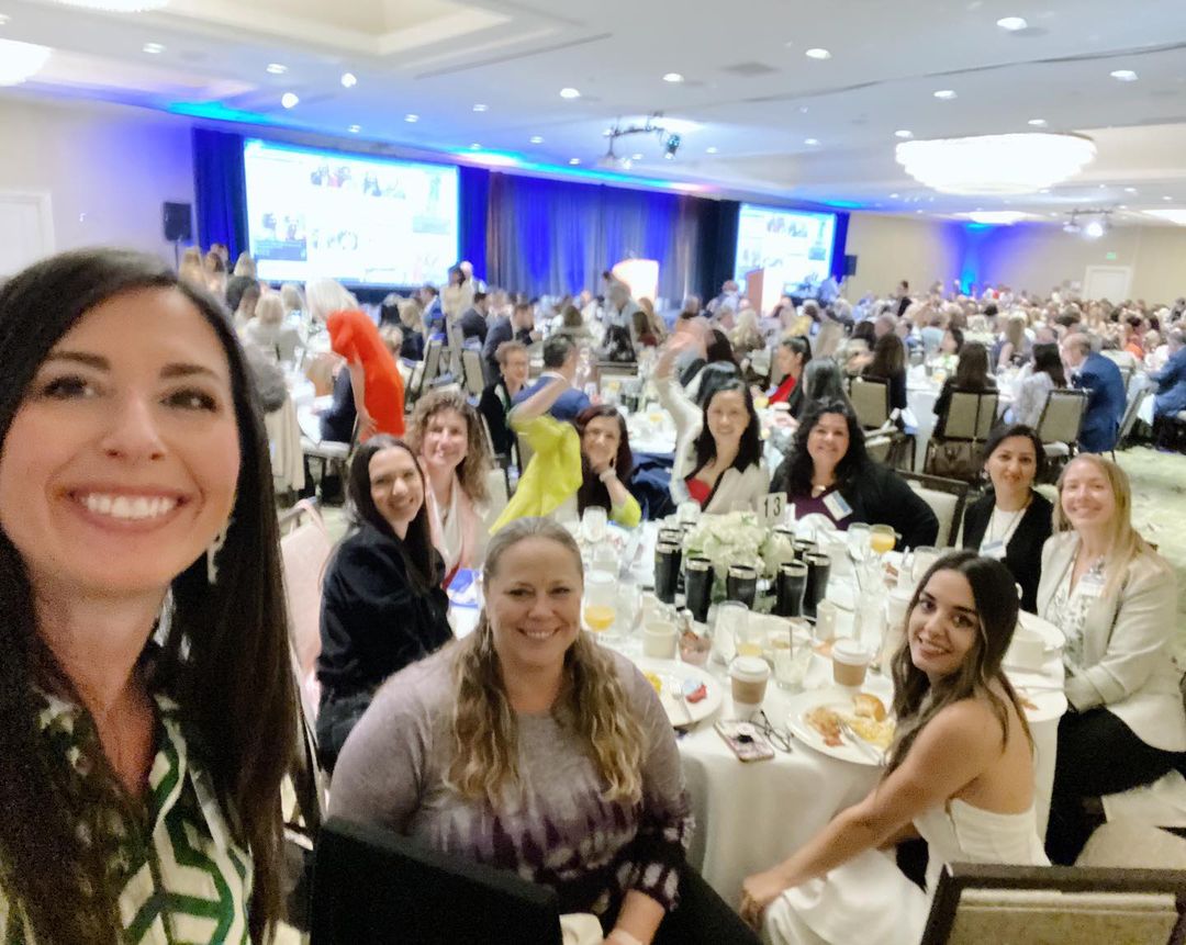 unitedwayoc's tweet photo. What a great morning! Our sold-out #WPFBreakfast event this morning was a HUGE hit!

TY to everyone who joined us in person and online, and an extra special thank you to everyone who took part in our social media challenge! We loved your energy and appreciate all your support! https://t.co/dXnunuN3pX